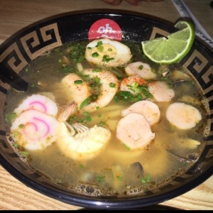Ramen Seafood Udon