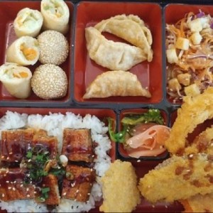 bento box de filete de pollo apanado