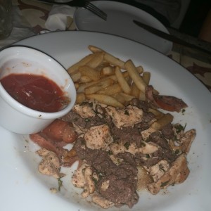 picada de carne de res y pollo HORRIBLE