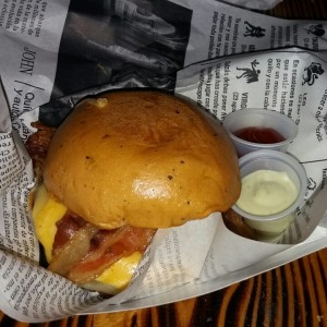 Bacon doble cheese burger