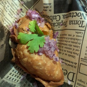 empanadita de camarones