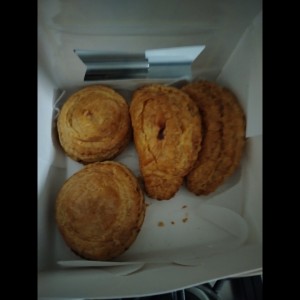 Pastelitos de carne y pollo