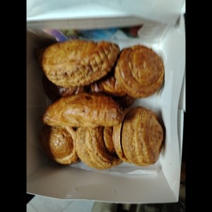 Pastelitos de pollo y de carne 