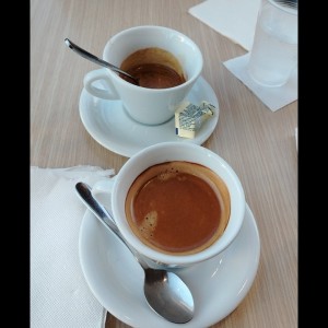 Café expreso doble y expreso sencillo 