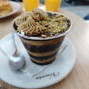 Mousse chocolate dubai 
