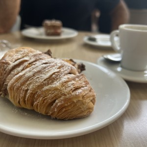 Cola de Langosta con Nutella y cafe expreso