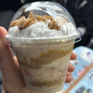 Tres leches de pistachio