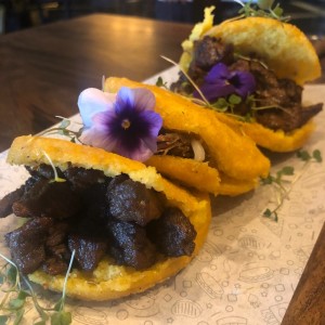 BLW AREPAS