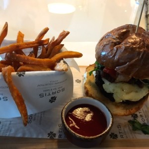BURGERS - LA YEYESADA