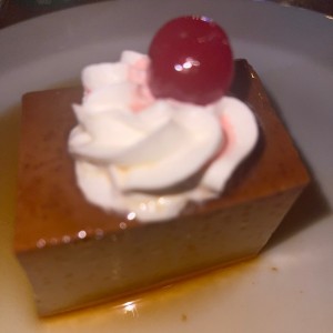 Flan de la casa