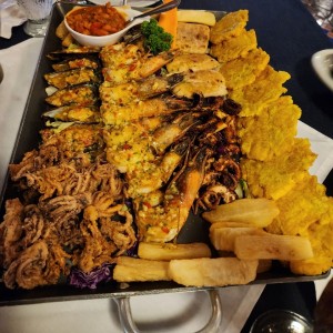 Bandeja de Mariscos