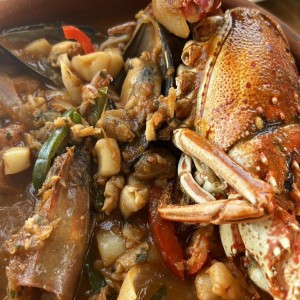Del Mar - Cazuela de Mariscos Especial