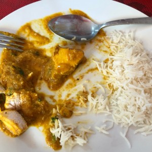 con gusto chicken curry