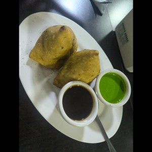 Aperitivos/ Apperitizes - Vegetales Samosa