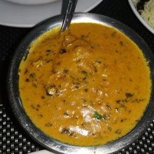 Pescado con hojas de la India