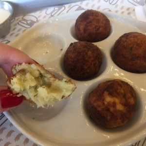 Pasteles de bacalao