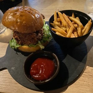 INVICTUS CRISPY CHICKEN