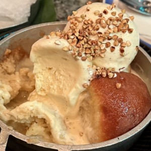 Helado Vainilla con Ron Cake