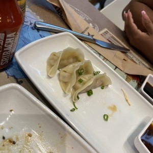 Gyozas de Pollo (5 unidades)