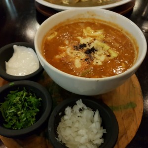 sopa azteca
