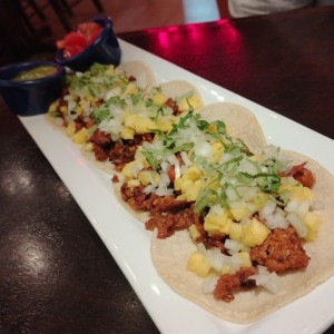 Tacos al pastor