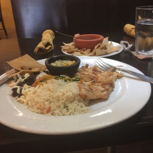 filete de pechuga en salsa de la casa 