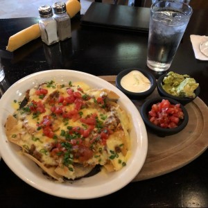 Nachos con Chili. Buenisimos!