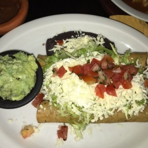 flautas de pollo y carne