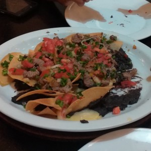 nachos gratinados
