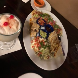 Las 3 Marias y batido de melon natural