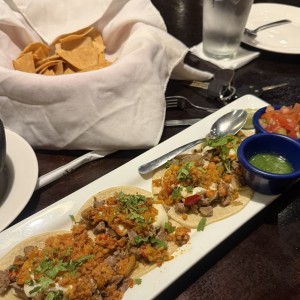 Tacos campechanos 