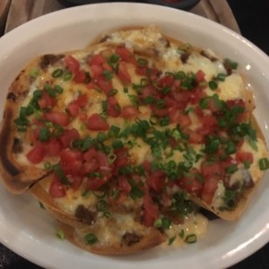 Nachos 3 quesos con chile
