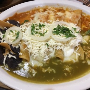 Enchiladas Divorciadas