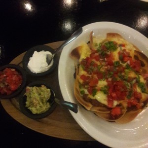 Nachos con Chile y carne