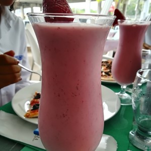 batido de fresa con leche