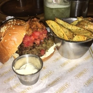 Hamburguesa La Fabrica