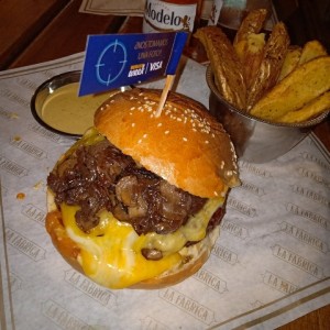 smoked burger del burger week