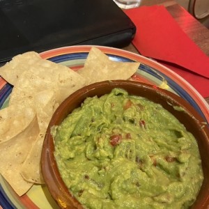 Guacamole de la casa