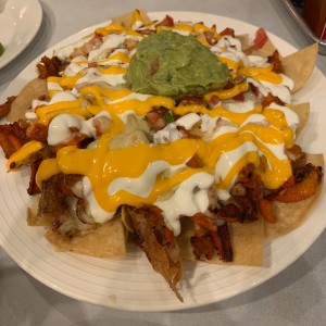 Nachos Yeyes Pastor