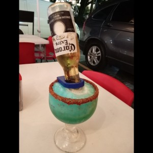 Margarota de Curazao Azul
