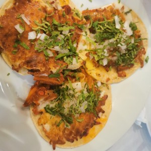 Tacos al pastor