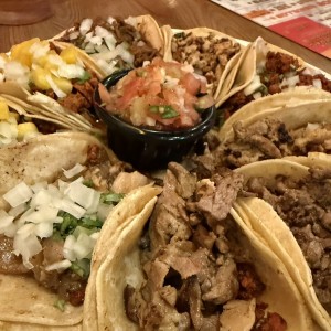 9 tacos variados