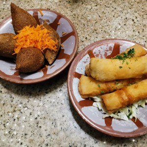Kibbe y sambusek de queso