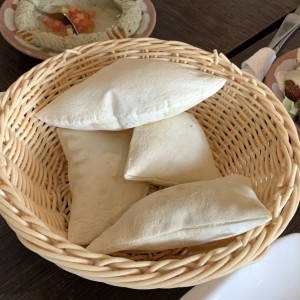 Entradas Libanesas - Pan Pita