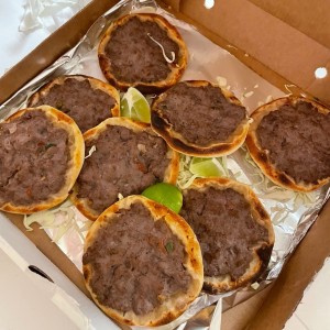 Calzones - Esfinjes de Carne