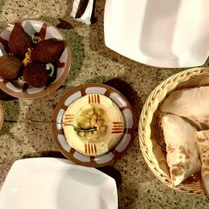 Entradas Libanesas - Hummus
