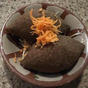 Entradas Libanesas - Kibbe de Pollo