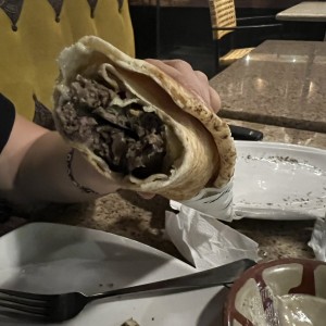 Emparedados - Shawarma de Carne