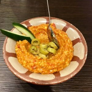 pate de pimiento dulce y aceitunas