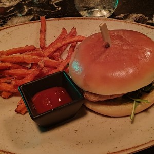 Salmon burger 